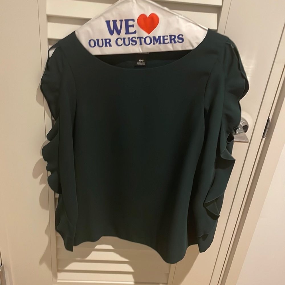 Club Monaco long sleeve green blouse